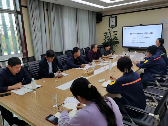 濮阳市市场监管局对范县知识产权项目进行现场考察