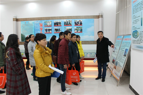 濮阳市举办优秀专利技术展